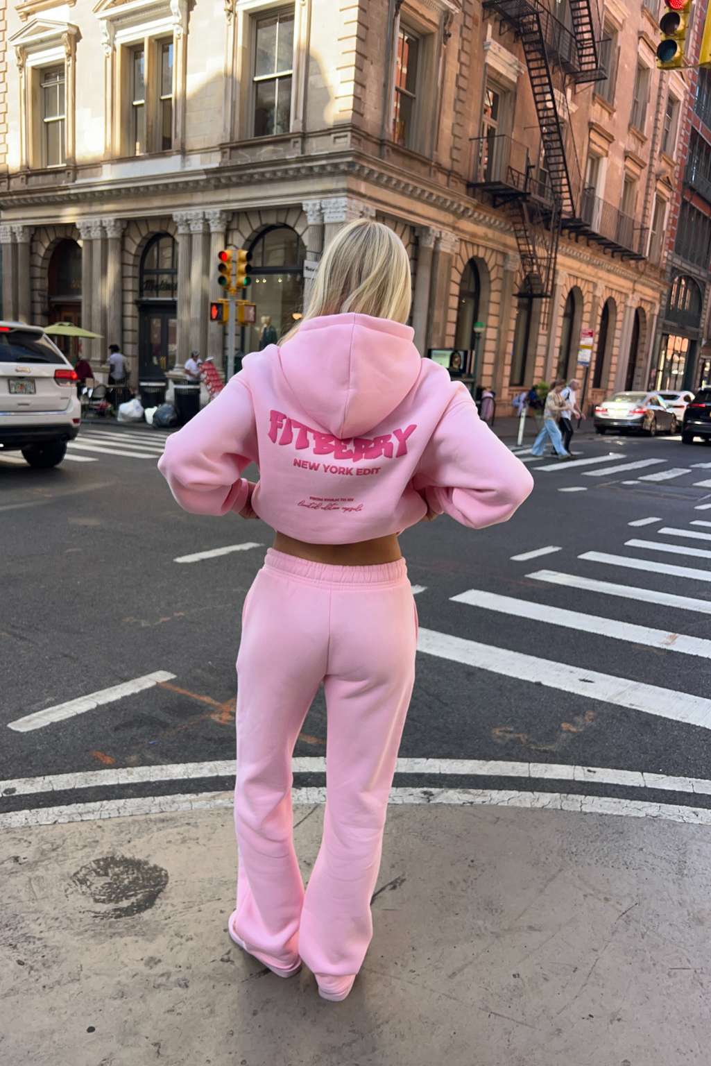NEW YORK EDIT STRAIGHT LEG JOGGERS