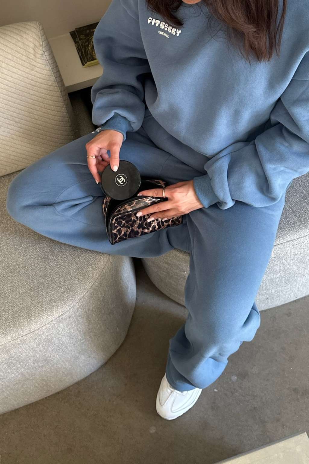 SOLD OUT - SPORTY OVERSIZED HOODIE